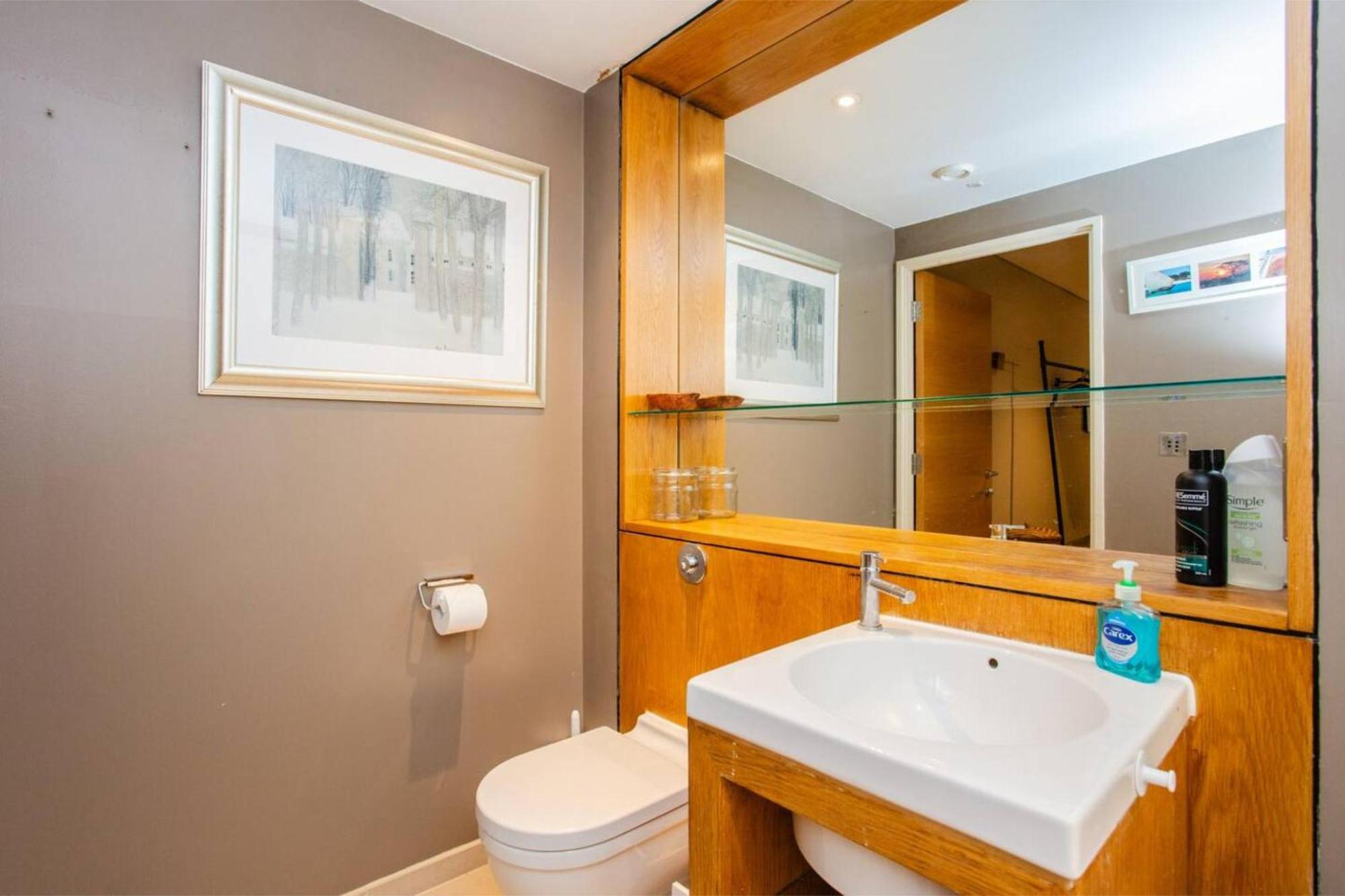 Modern 3 Bedroom Apartment In Paddington Londra Dış mekan fotoğraf