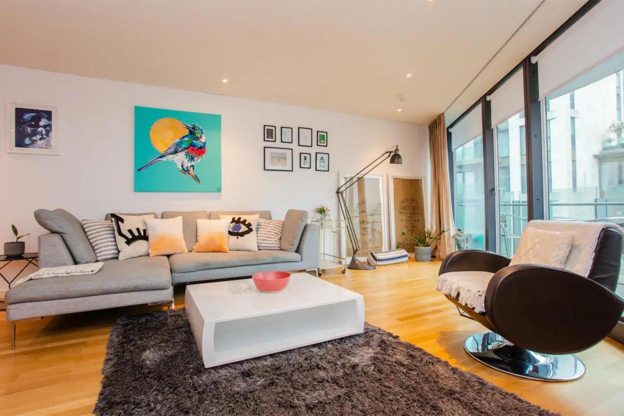 Modern 3 Bedroom Apartment In Paddington Londra Dış mekan fotoğraf